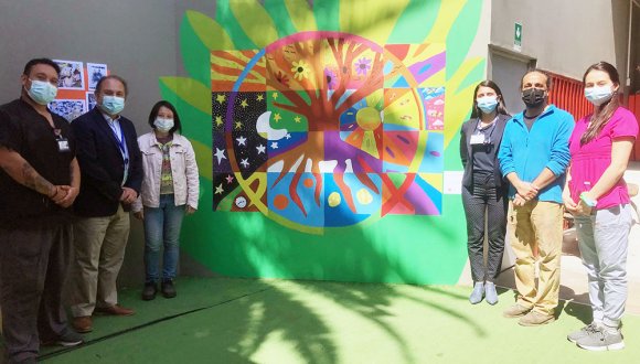 Hospital de Arica y Fundación Arte Amaru realizaron talleres de creación para jóvenes